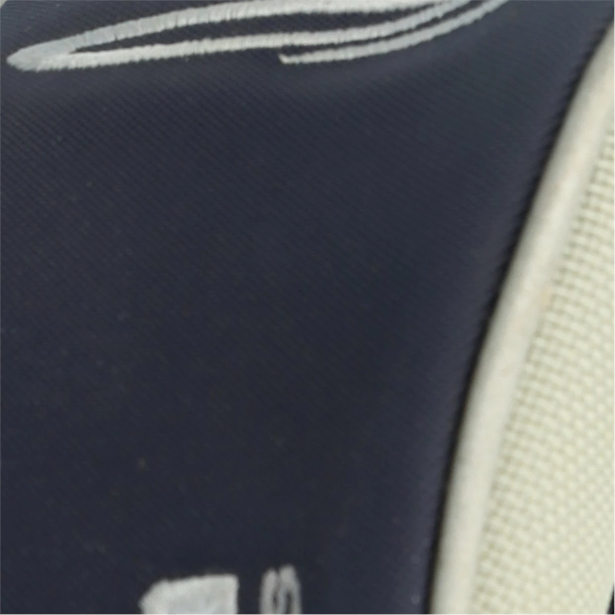 Cobra Baffler DWS 3H Hybrid Headcover 4 Cobra Baffler DWS 3H Hybrid Headcover - Image 2